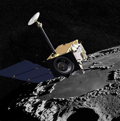 Lunar Reconnaissance Orbiter (LRO)